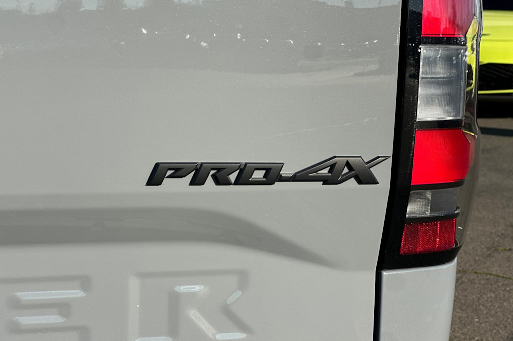 Thumbnail: 2023 Nissan Frontier - 33