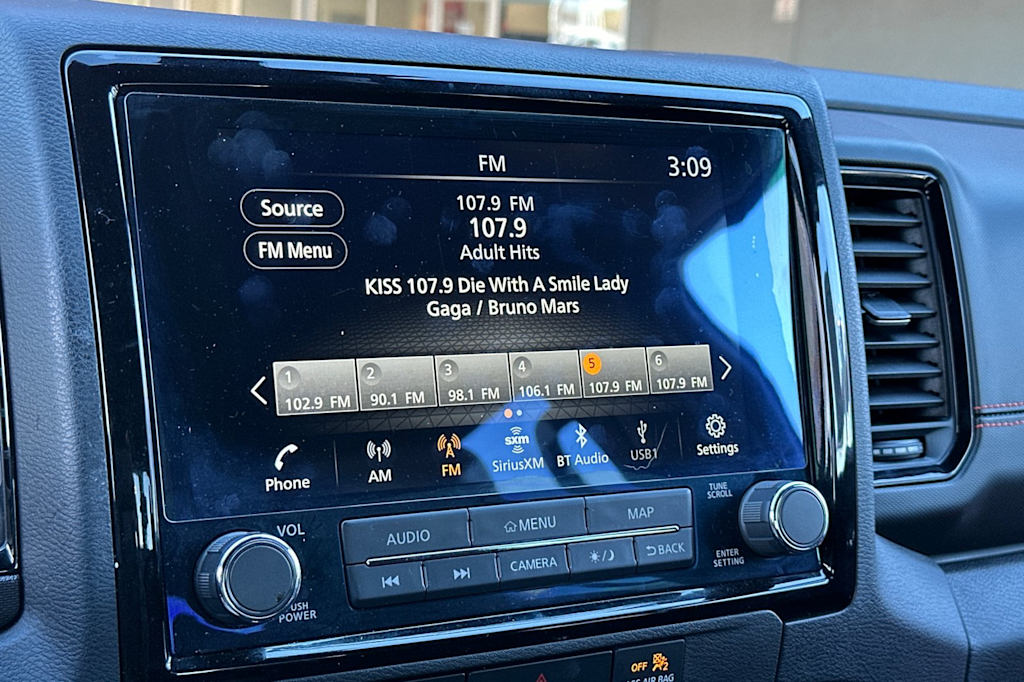 Thumbnail: 2023 Nissan Frontier - 13