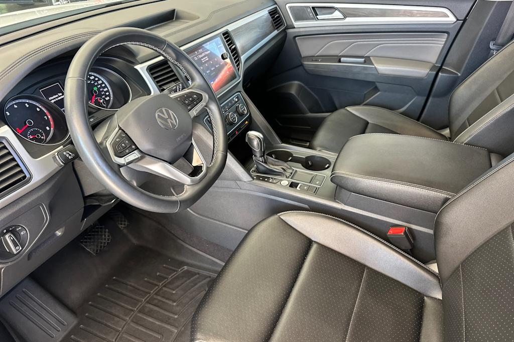 Thumbnail: 2021 Volkswagen Atlas - 10