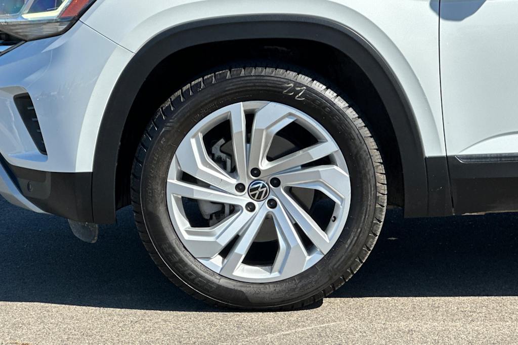Thumbnail: 2021 Volkswagen Atlas - 8
