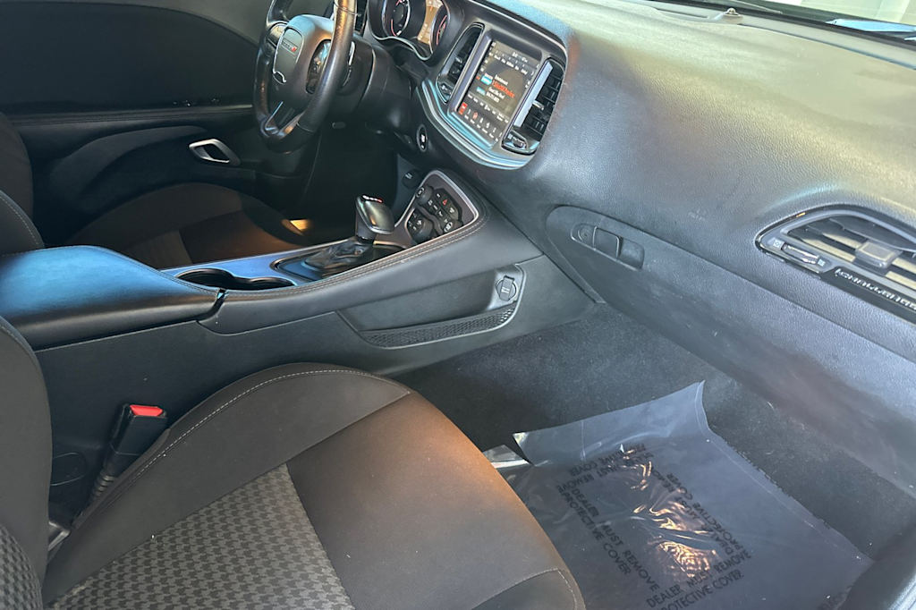 Thumbnail: 2019 Dodge Challenger - 12