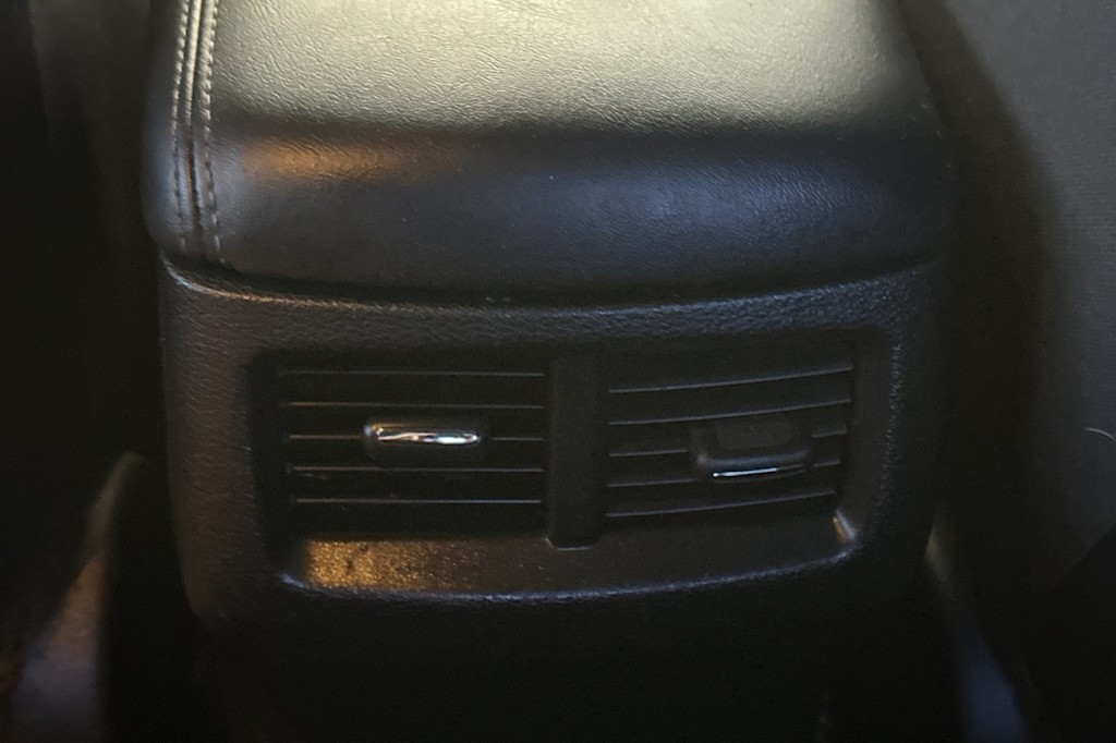 Thumbnail: 2019 Dodge Challenger - 23