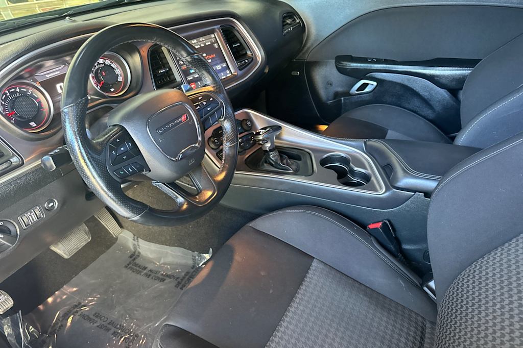 Thumbnail: 2019 Dodge Challenger - 10