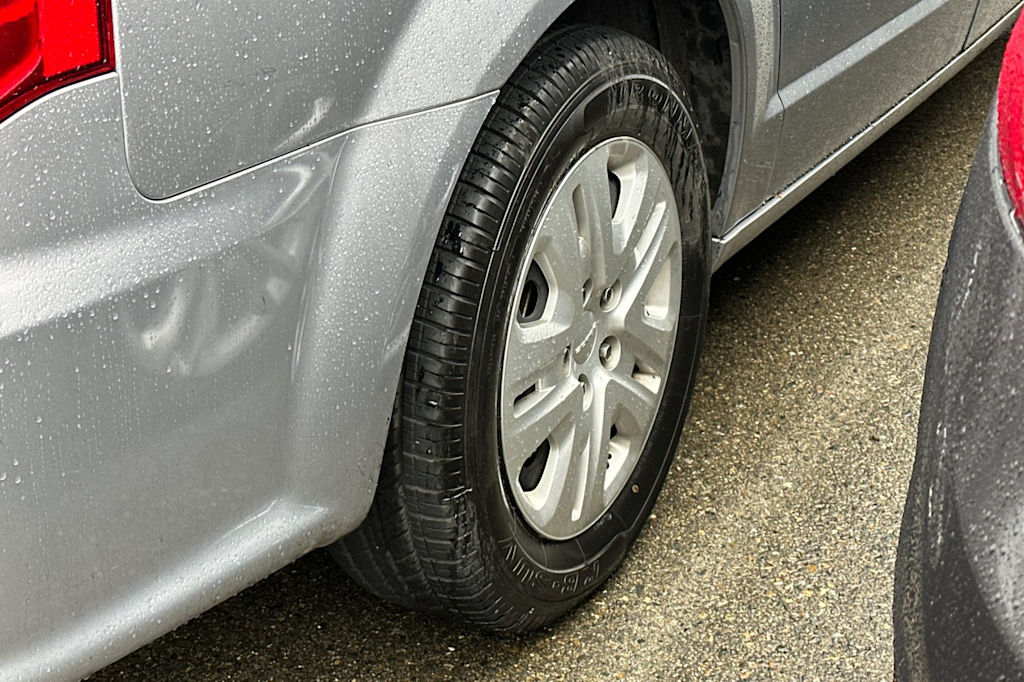 Thumbnail: 2019 Dodge Grand Caravan - 14