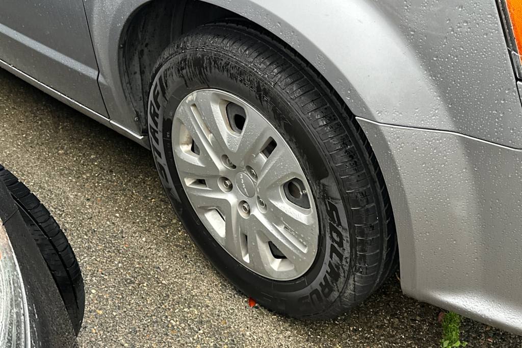 Thumbnail: 2019 Dodge Grand Caravan - 5