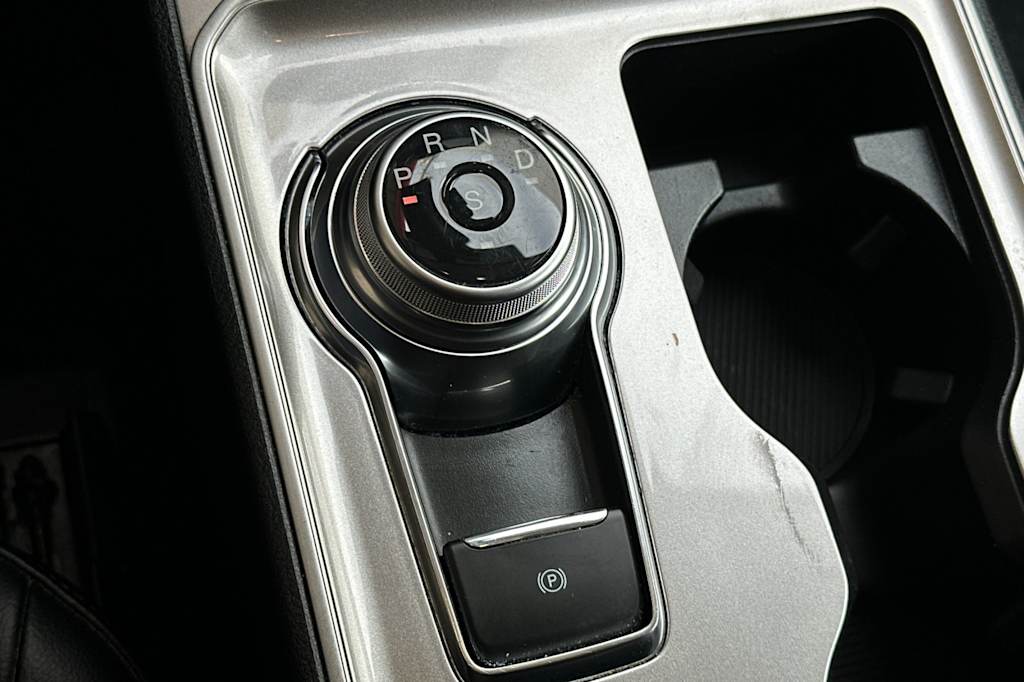 Thumbnail: 2024 Ford Edge - 15