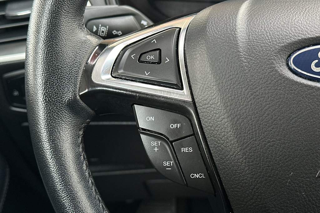Thumbnail: 2024 Ford Edge - 30