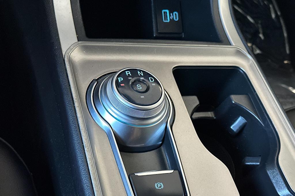 Thumbnail: 2024 Ford Edge - 15