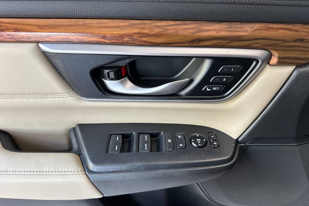 Thumbnail: 2018 Honda CR-V - 22