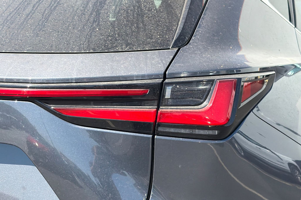 Thumbnail: 2024 Lexus ES - 19