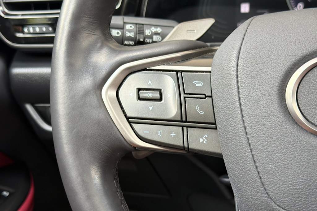 Thumbnail: 2024 Lexus ES - 30