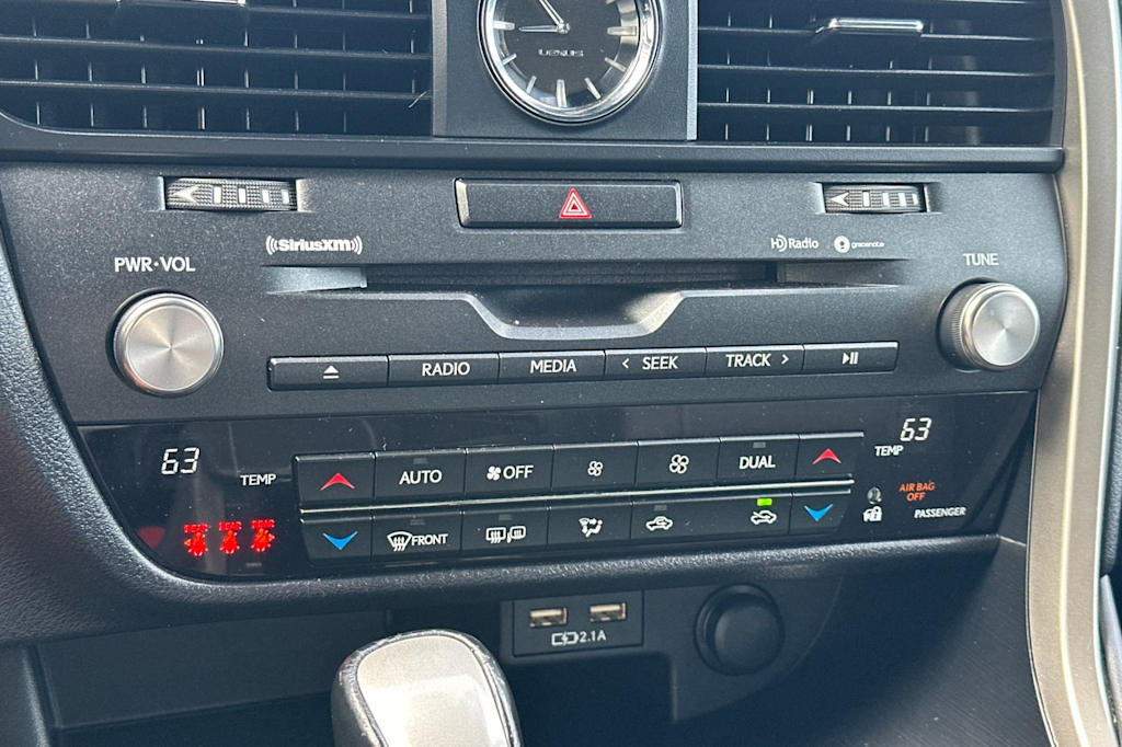 Thumbnail: 2021 Lexus RX - 27