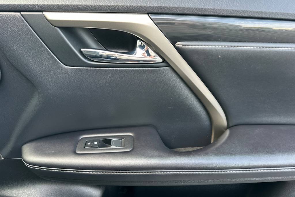 Thumbnail: 2021 Lexus RX - 25