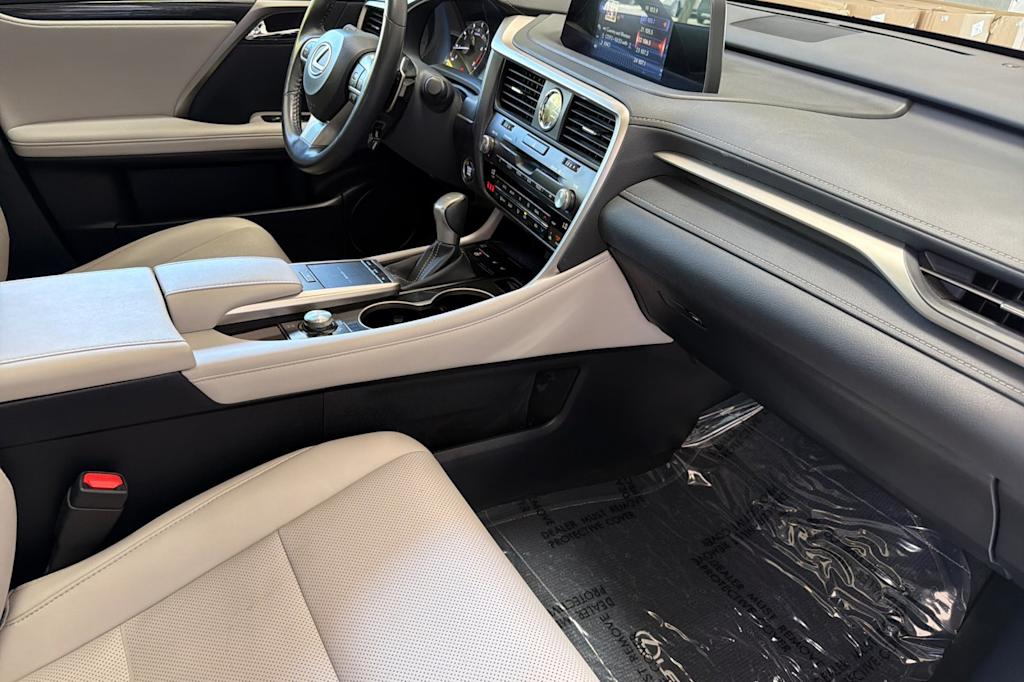 Thumbnail: 2020 Lexus RX - 13