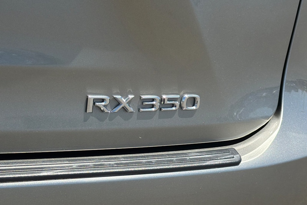 Thumbnail: 2020 Lexus RX - 7