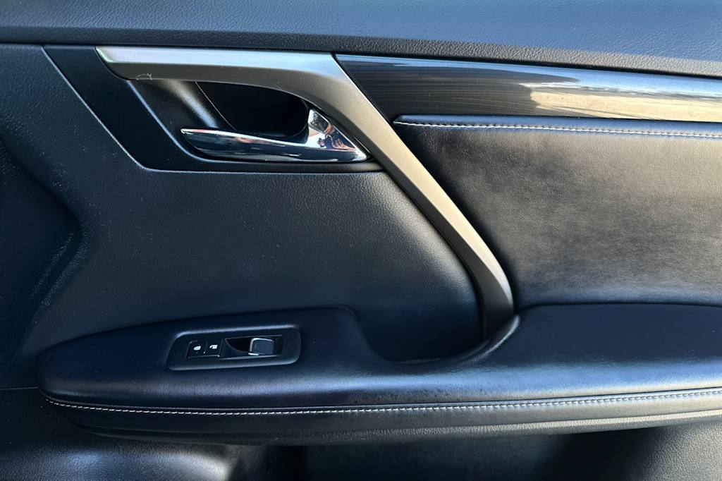 Thumbnail: 2020 Lexus RX - 25