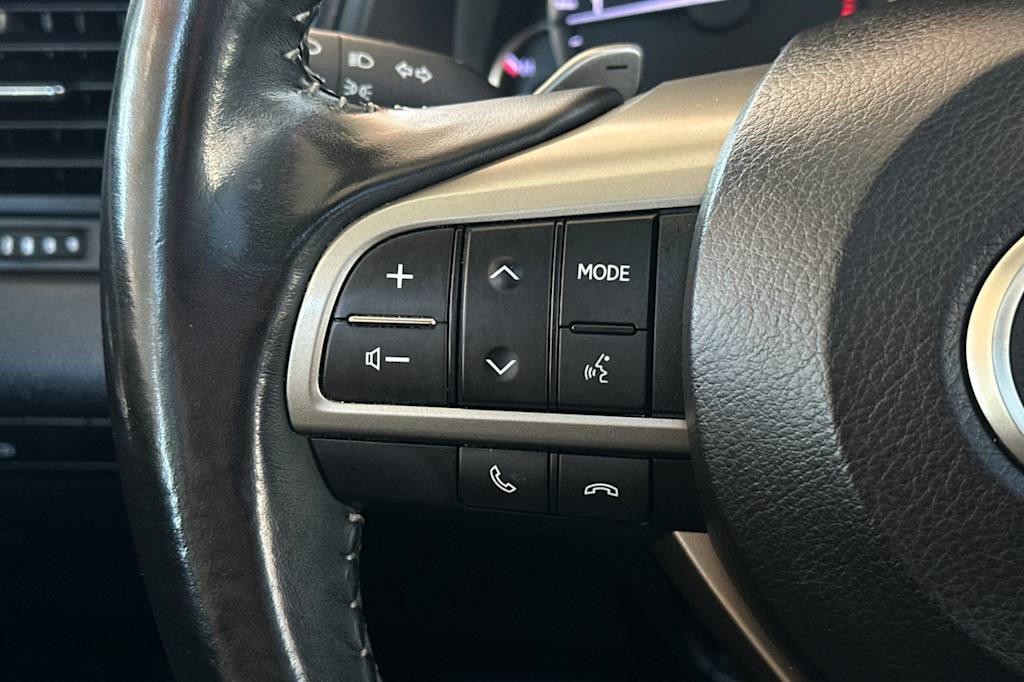 Thumbnail: 2020 Lexus RX - 30