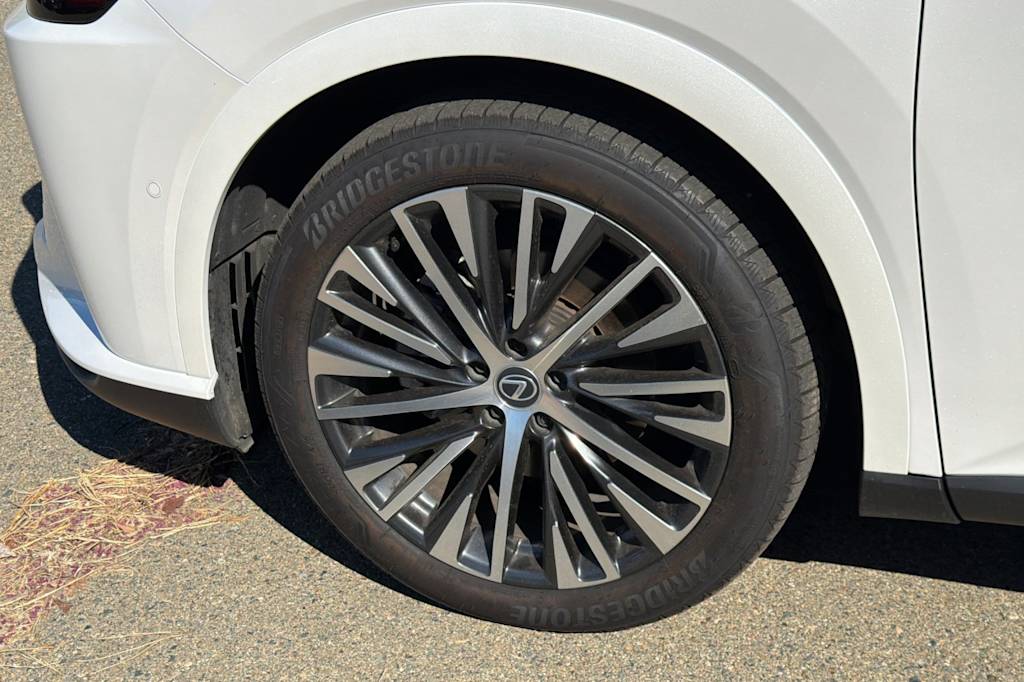 Thumbnail: 2024 Lexus RX - 23
