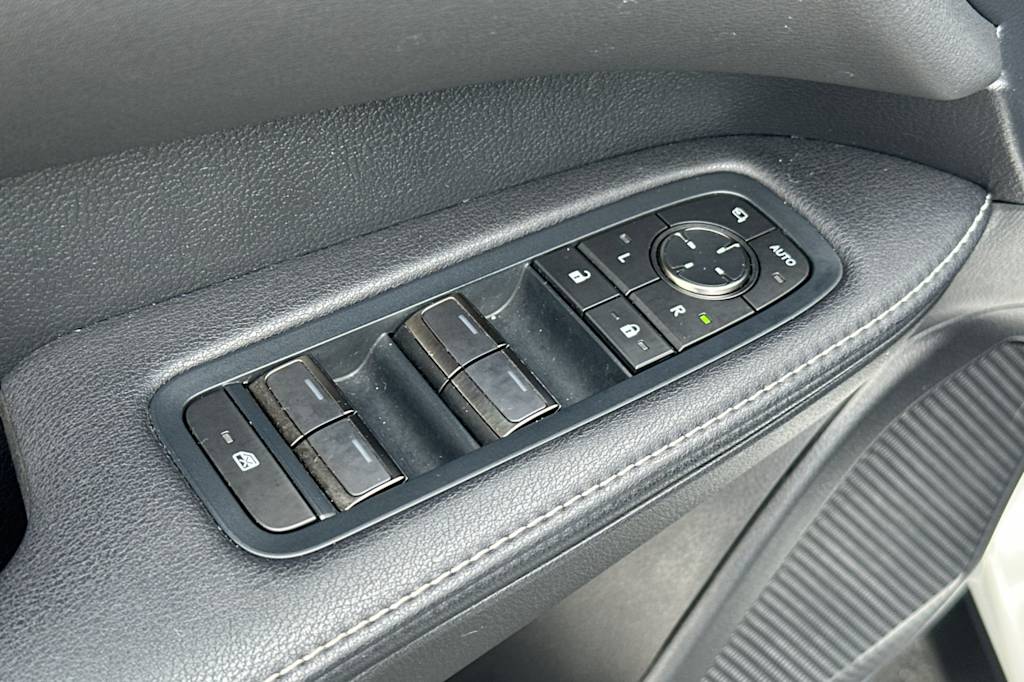 Thumbnail: 2024 Lexus RX - 22