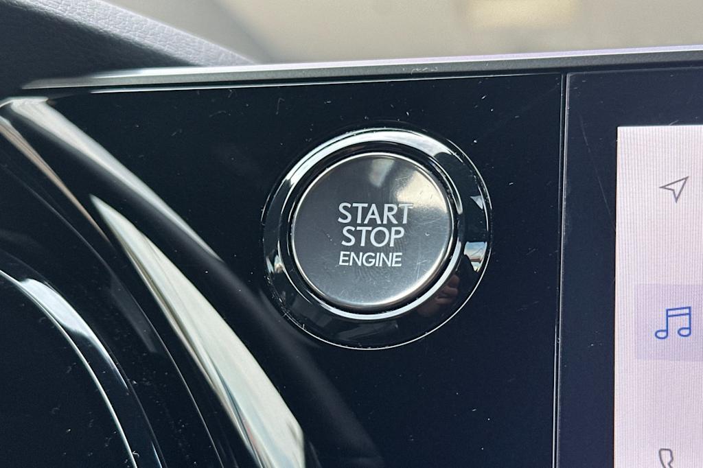 Thumbnail: 2024 Lexus RX - 28