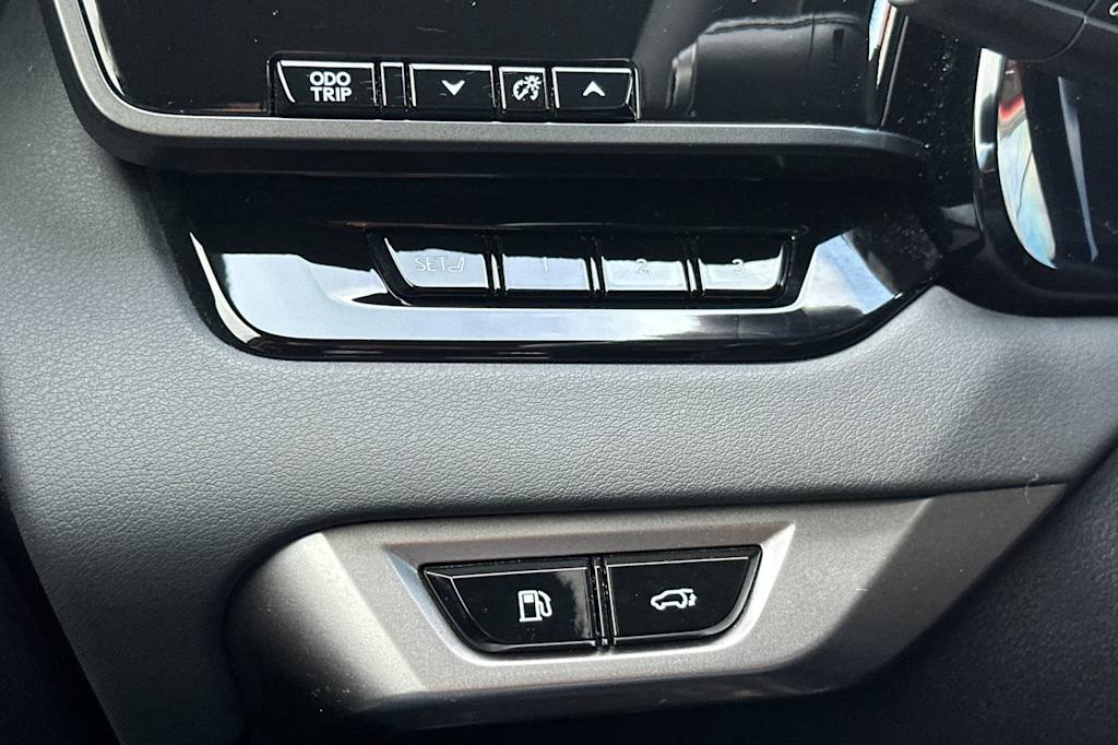 Thumbnail: 2024 Lexus RX - 33