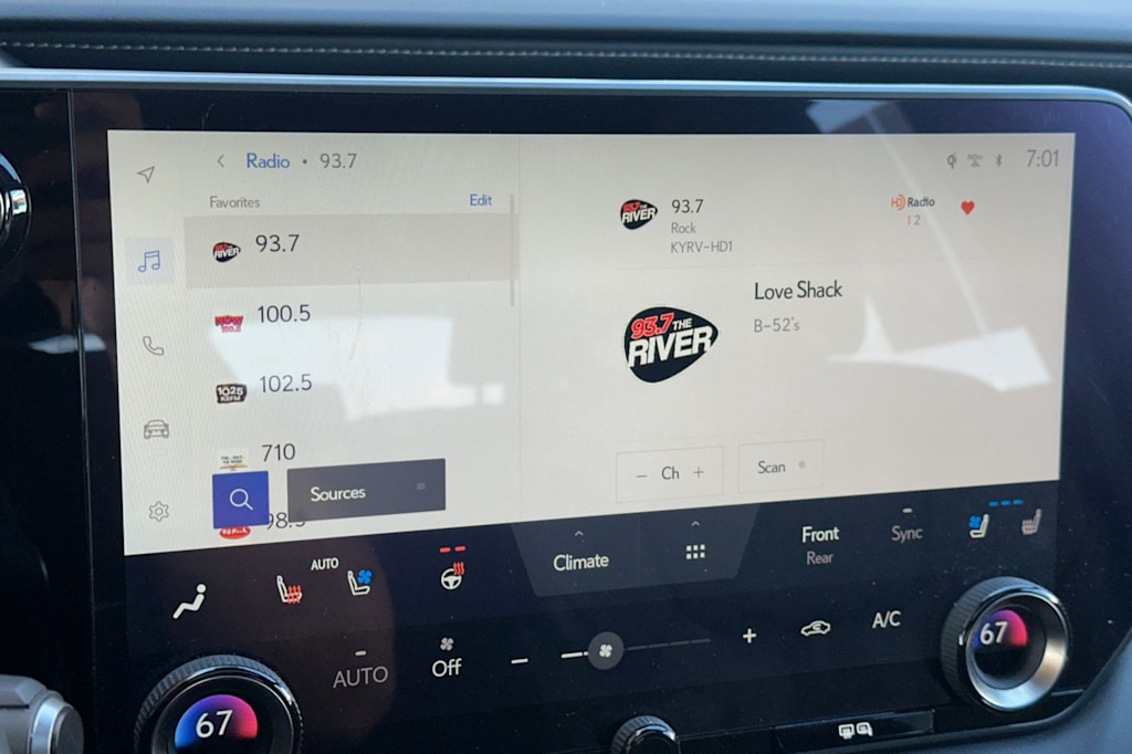 Thumbnail: 2024 Lexus RX - 13