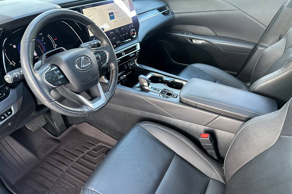 Thumbnail: 2024 Lexus RX - 9