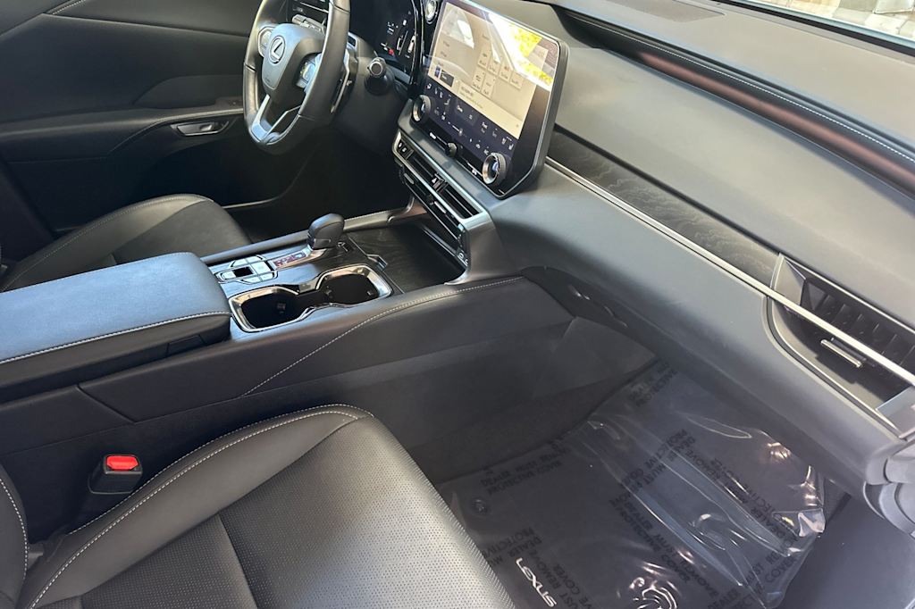 Thumbnail: 2025 Lexus RX - 13