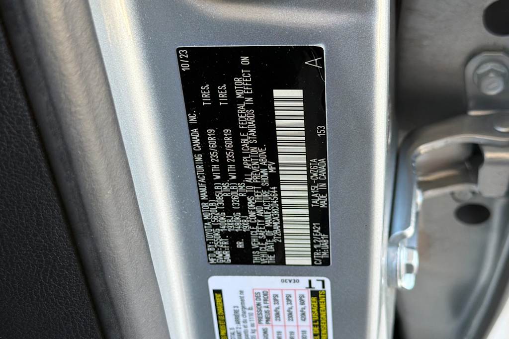 Thumbnail: 2024 Lexus RX - 18