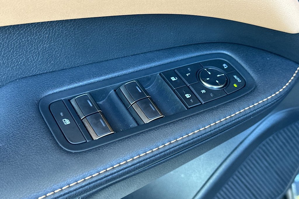 Thumbnail: 2024 Lexus RX - 21