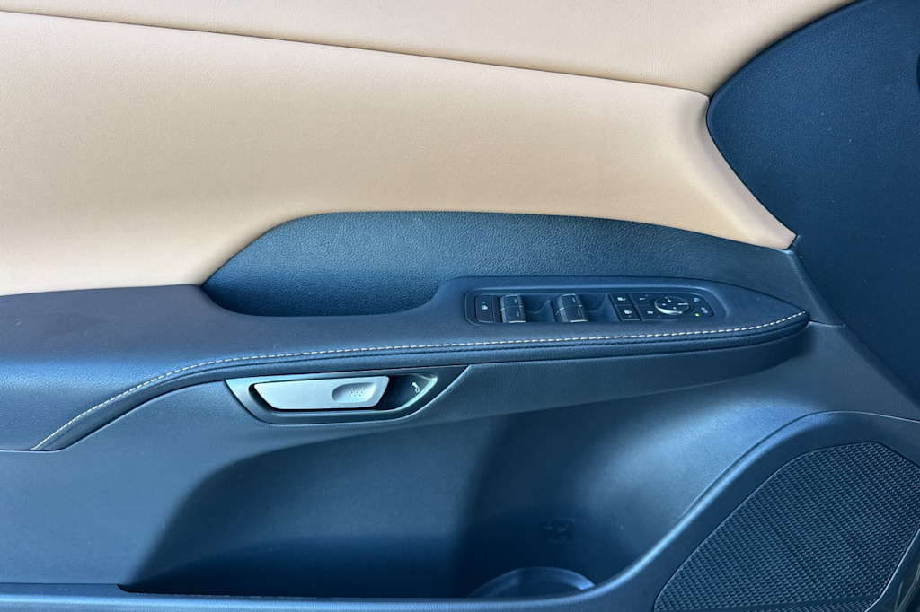 Thumbnail: 2024 Lexus RX - 7