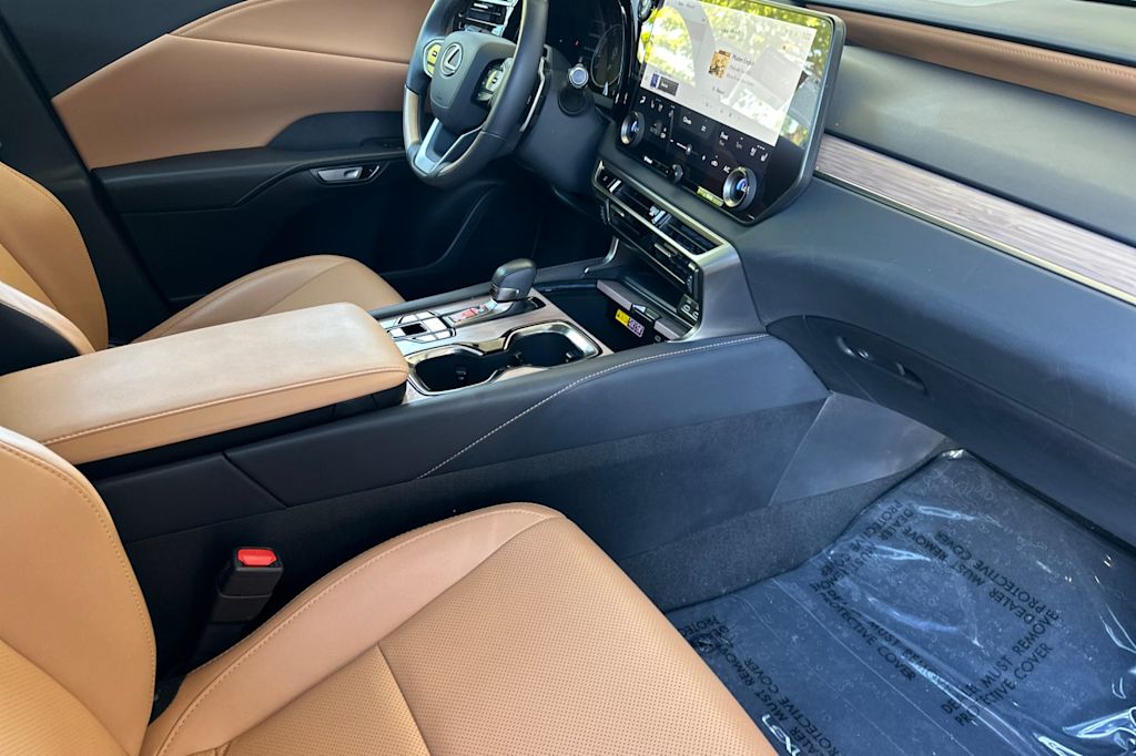 Thumbnail: 2024 Lexus RX - 12