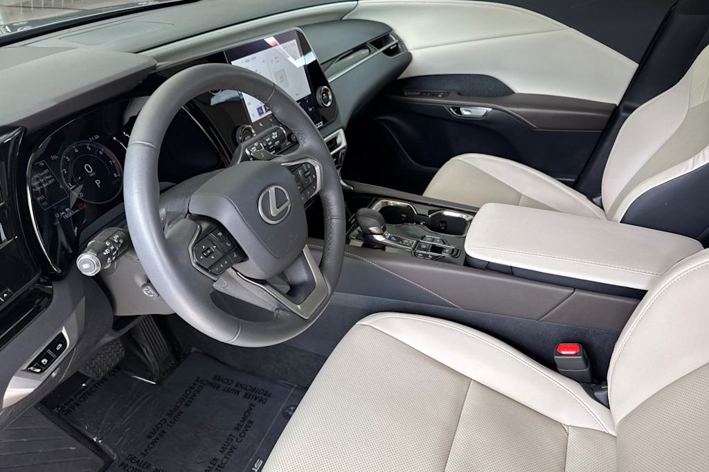 Thumbnail: 2023 Lexus RX - 9