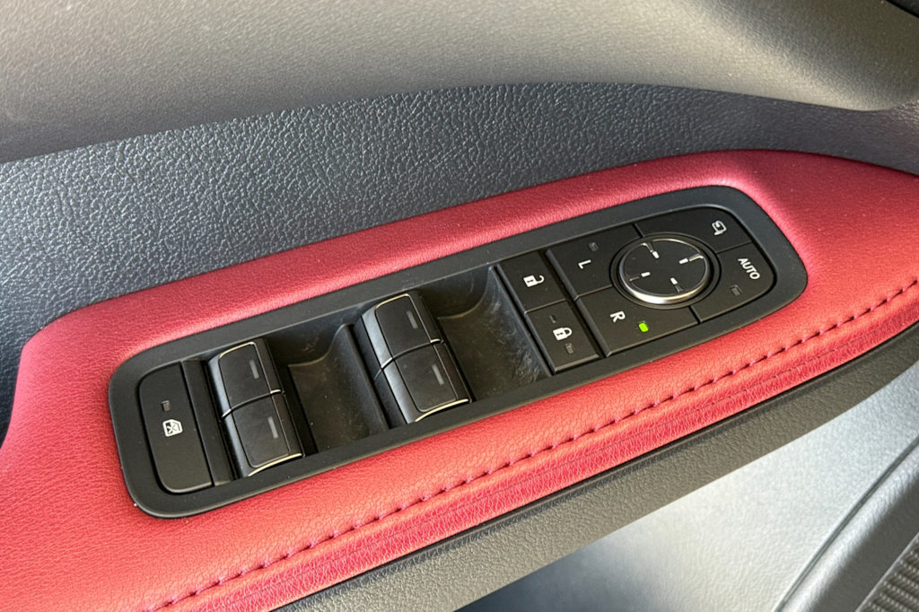 Thumbnail: 2024 Lexus RX - 22
