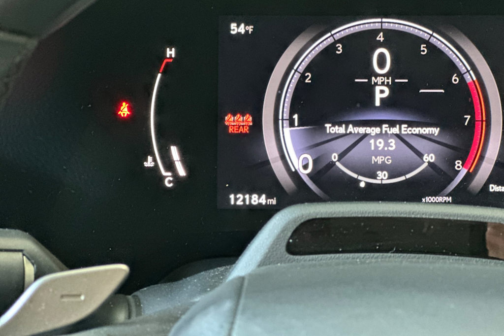 Thumbnail: 2024 Lexus RX - 31