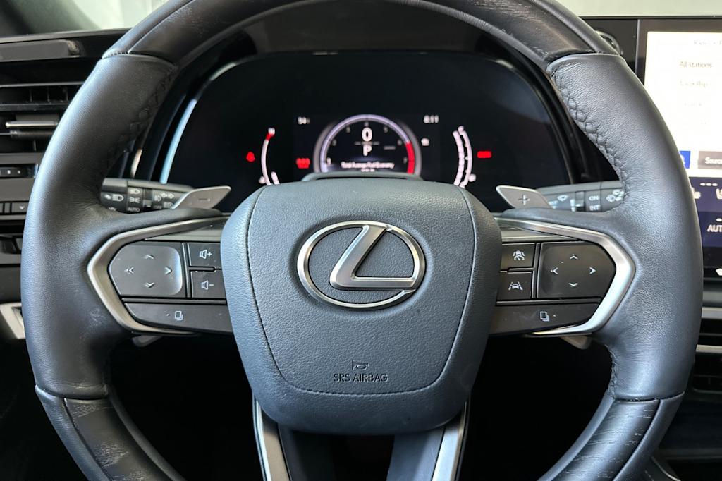 Thumbnail: 2024 Lexus RX - 28
