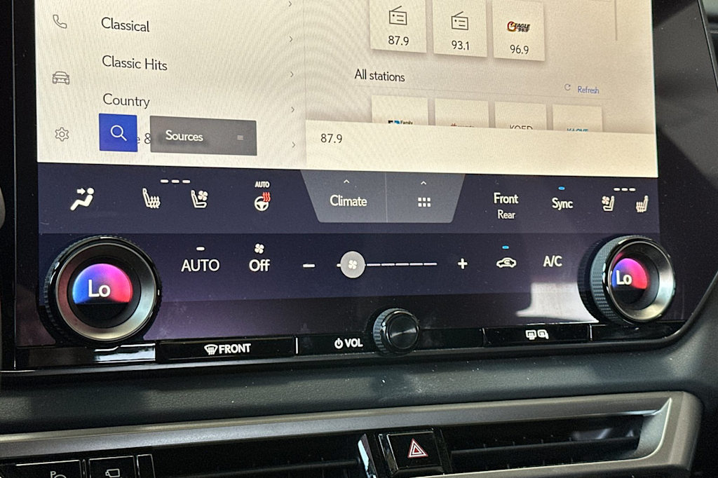 Thumbnail: 2024 Lexus RX - 26