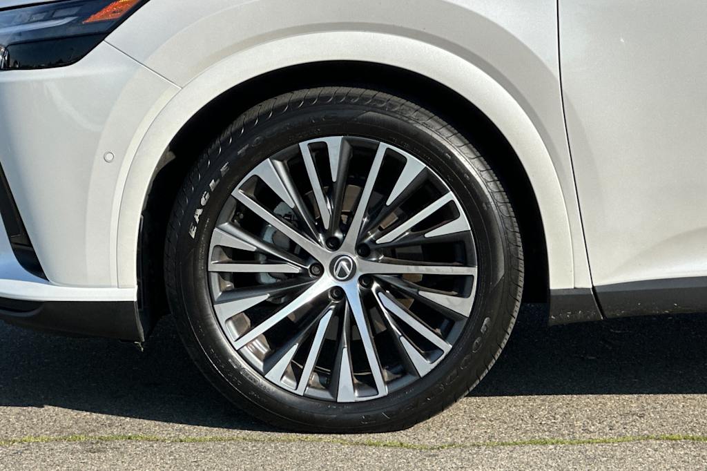 Thumbnail: 2024 Lexus RX - 8