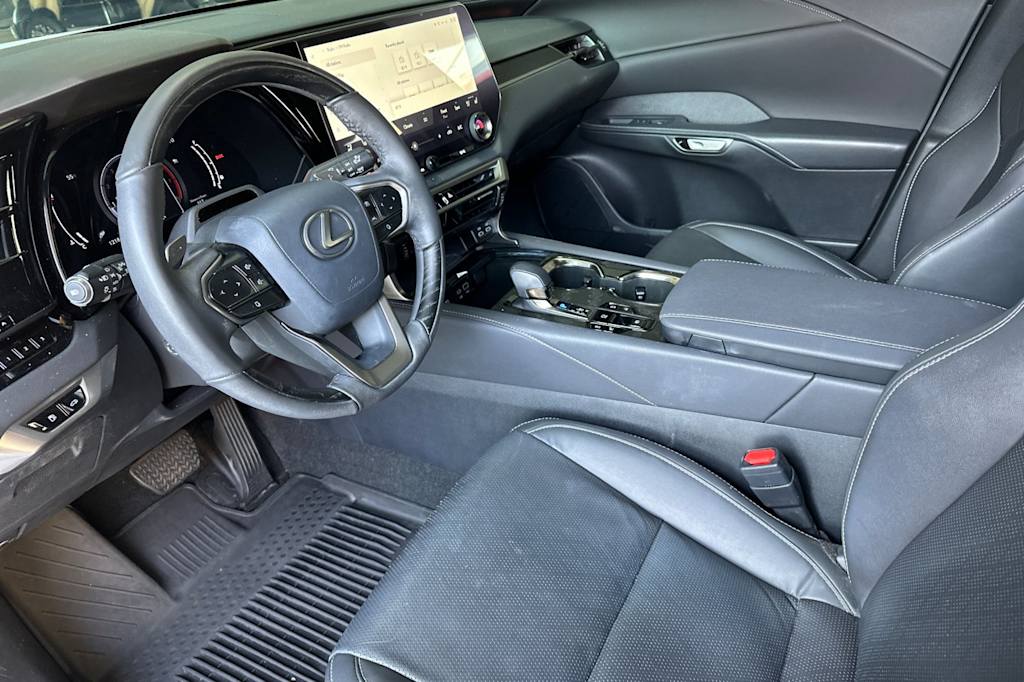 Thumbnail: 2024 Lexus RX - 9