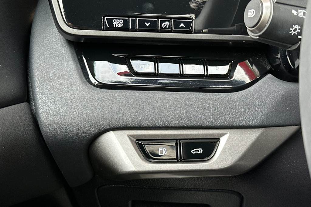 Thumbnail: 2025 Lexus RX - 34