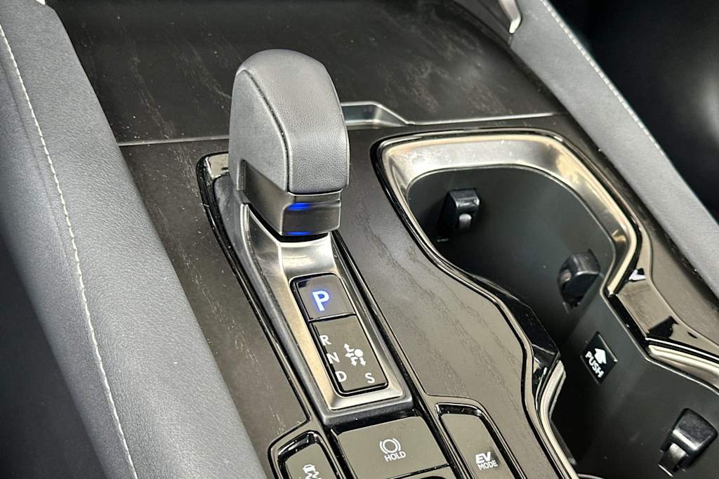 Thumbnail: 2025 Lexus RX - 15