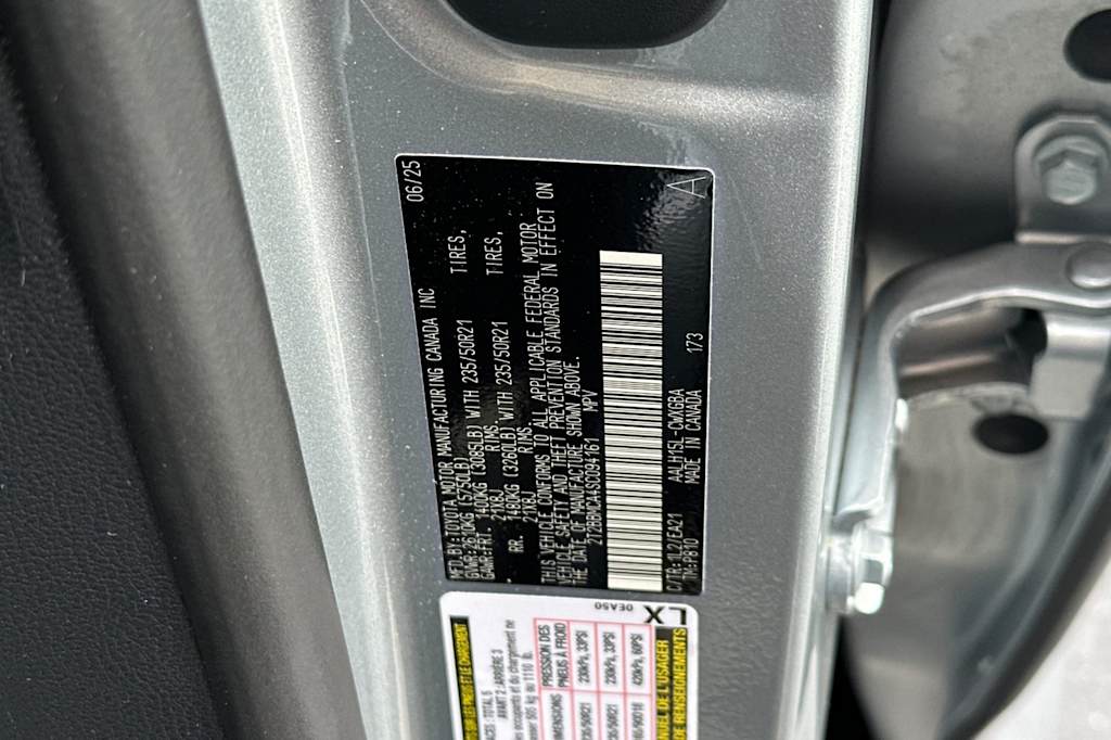 Thumbnail: 2025 Lexus RX - 18