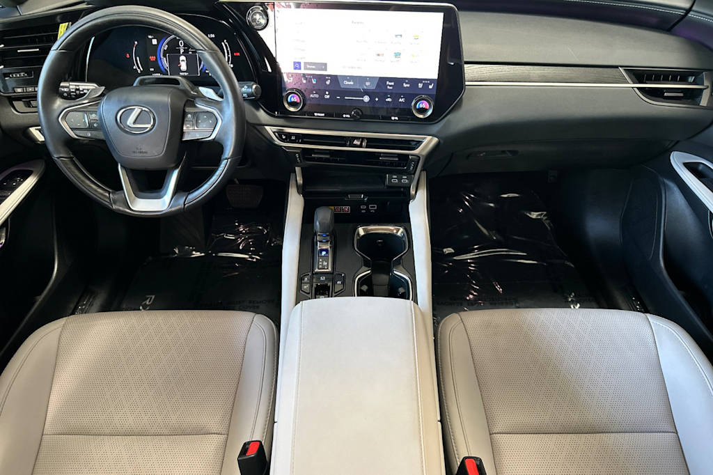 Thumbnail: 2024 Lexus RX - 2