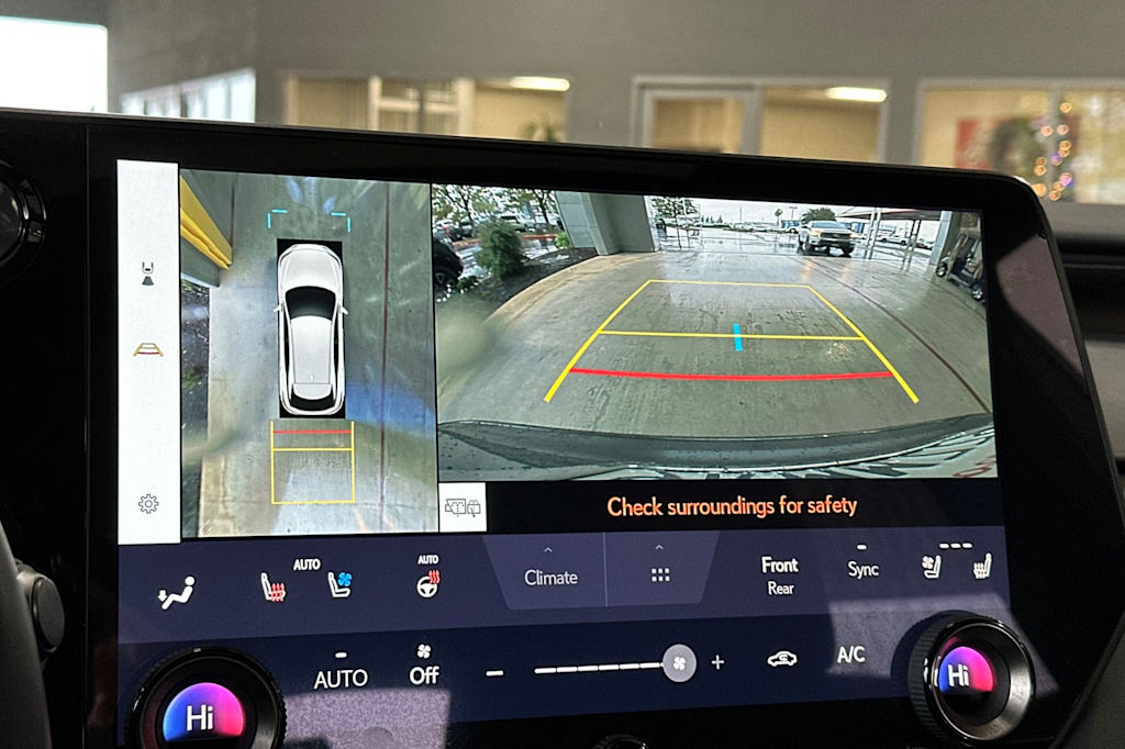 Thumbnail: 2025 Lexus RX - 27