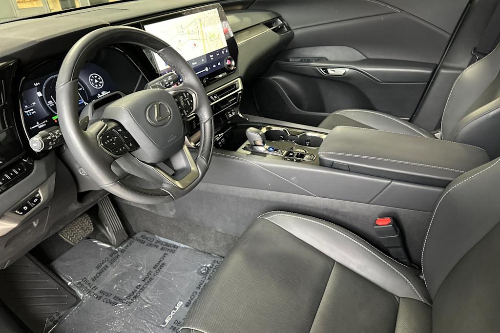 Thumbnail: 2025 Lexus RX - 9