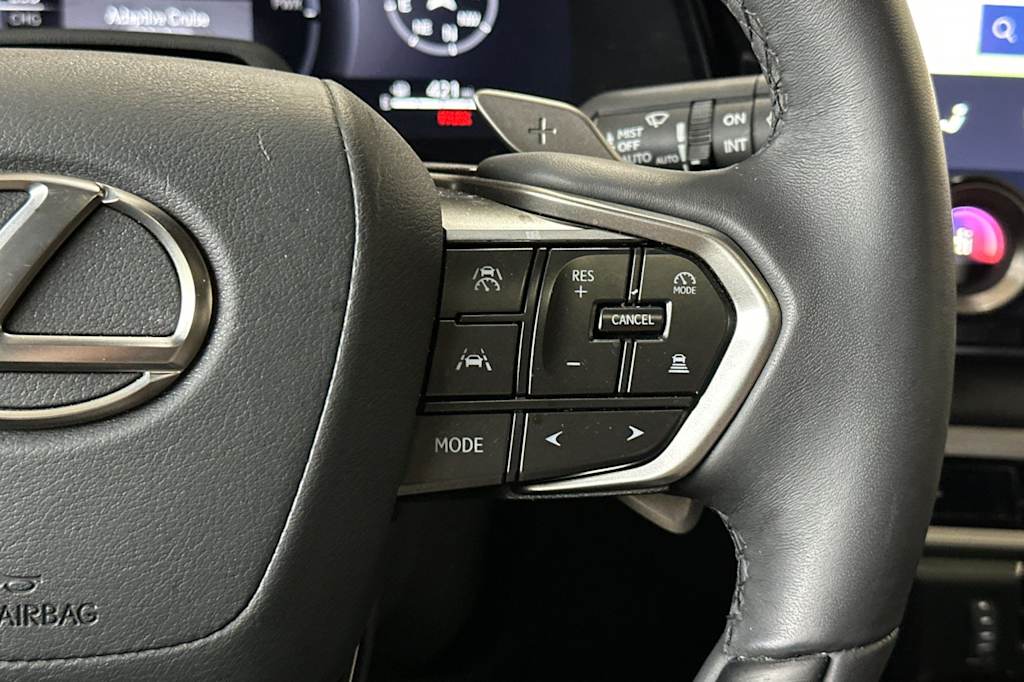 Thumbnail: 2025 Lexus RX - 32