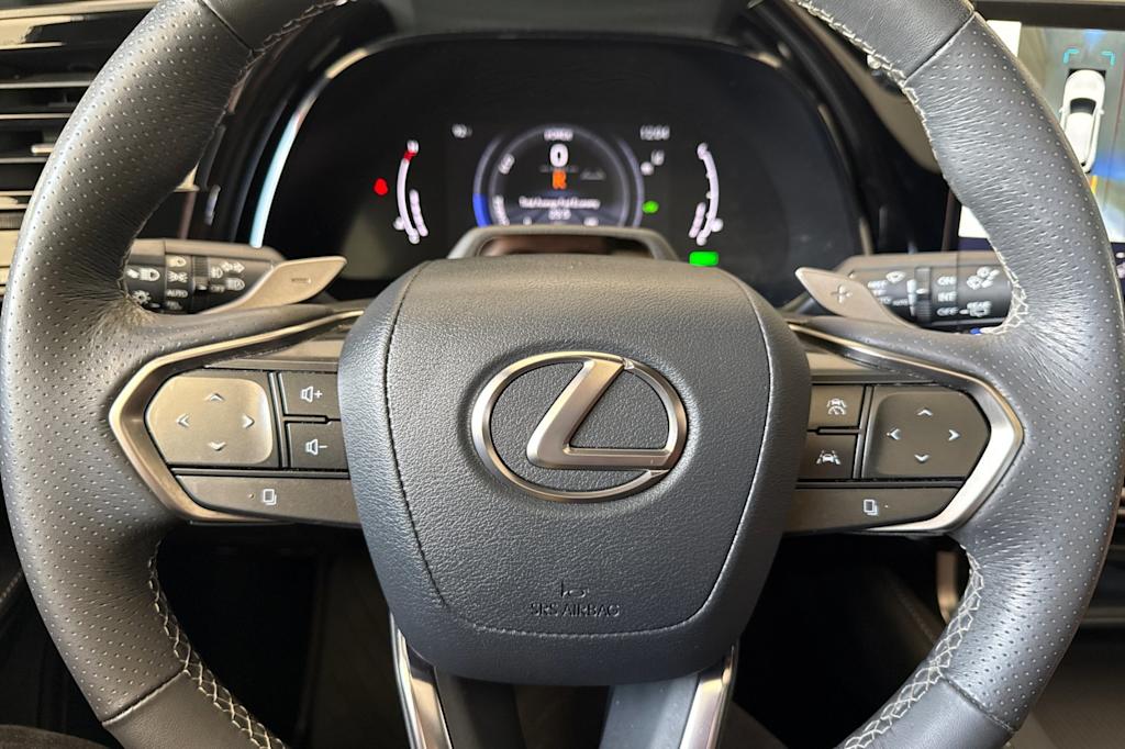 Thumbnail: 2024 Lexus RX - 31