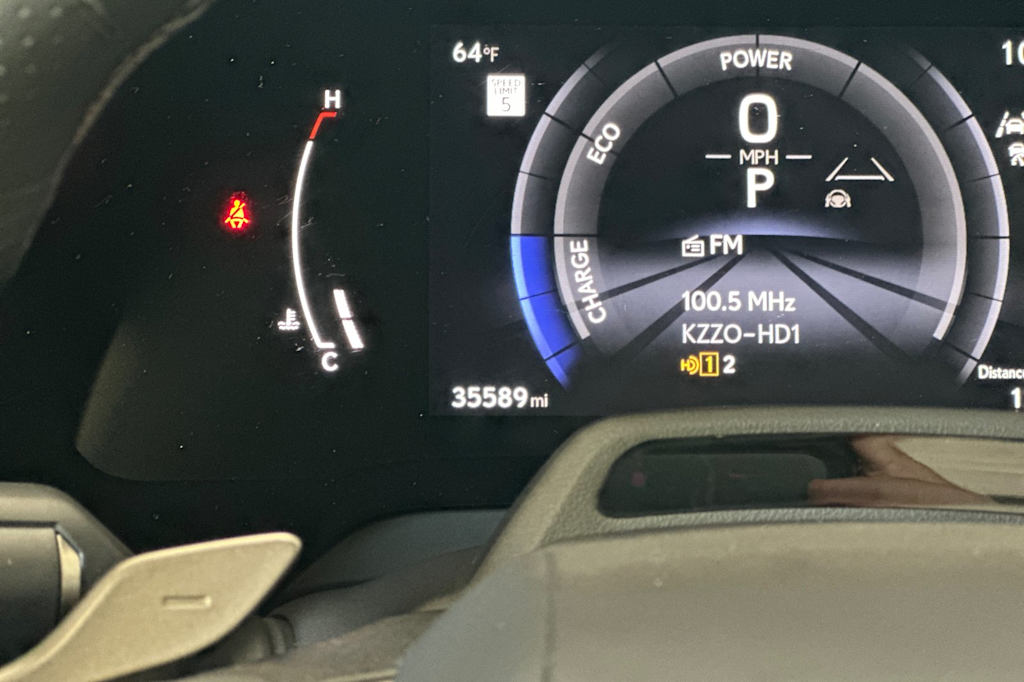 Thumbnail: 2023 Lexus RX - 33