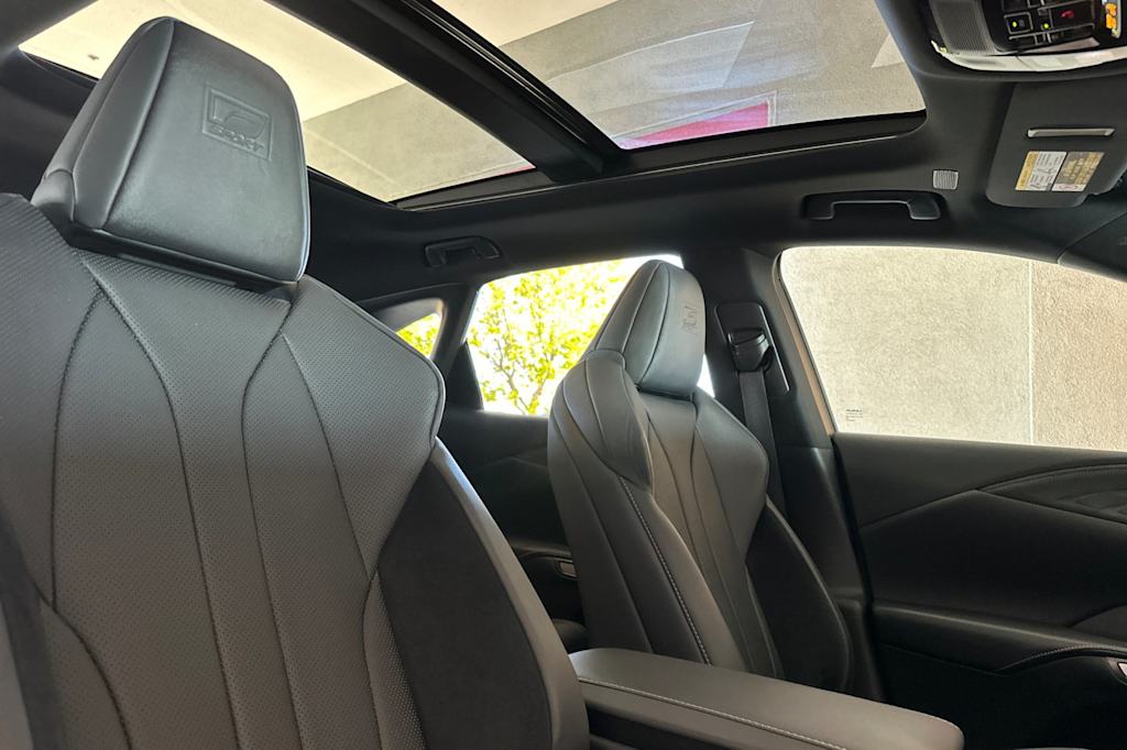 Thumbnail: 2023 Lexus RX - 11