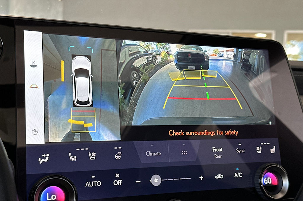 Thumbnail: 2023 Lexus RX - 28